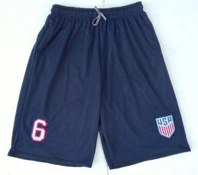 bermuda basquete bordada com bolsos