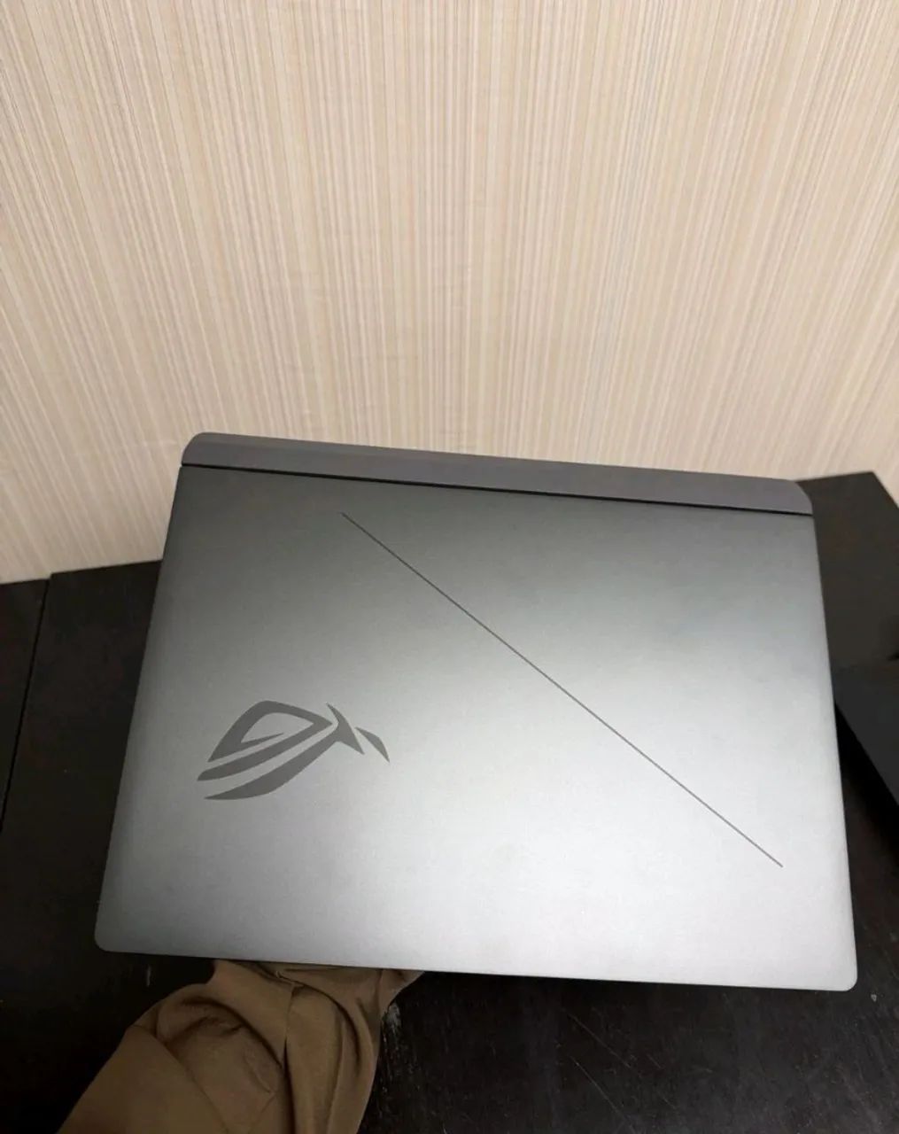 Notebook Gamer Rog Strix RTX 5060 - Foto 2