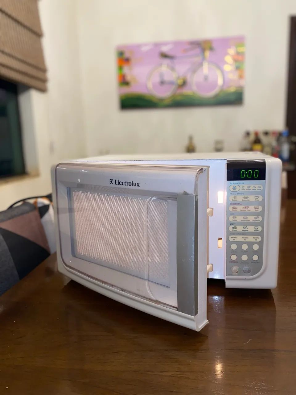 Microondas Electrolux- 23L