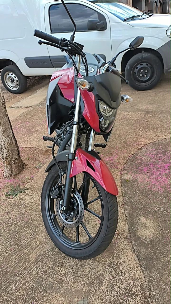 VENDO TITAN 160 BAIXO KM NOVA - Foto 4