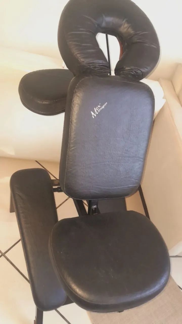Vende-se cadeira de massagem com pouco uso. - Foto 2