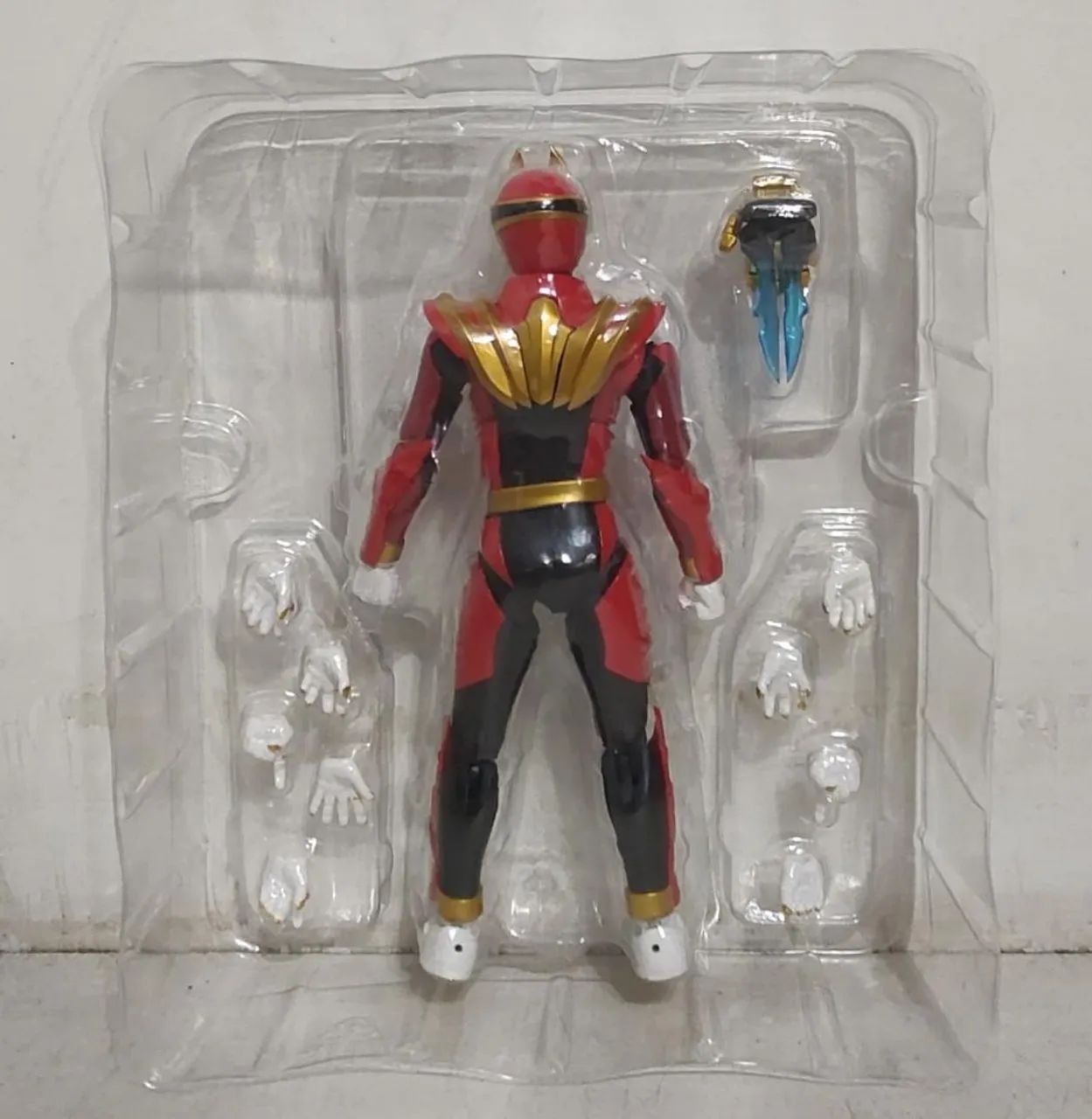 SH Figuarts Gozyuwolf  - Foto 3