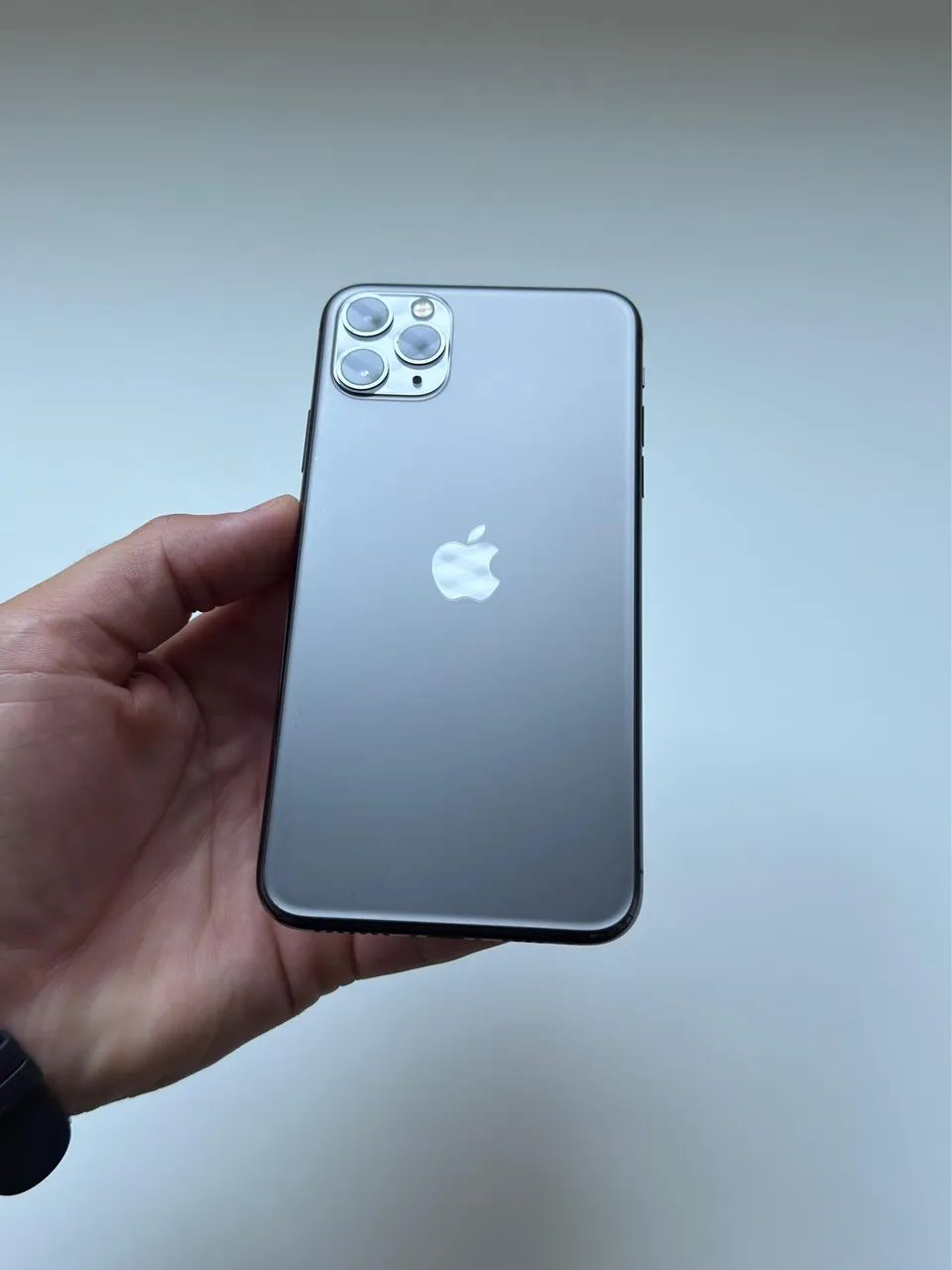 iPhone 11 Pro Max 256GB - (Garantia pela loja) Todo original