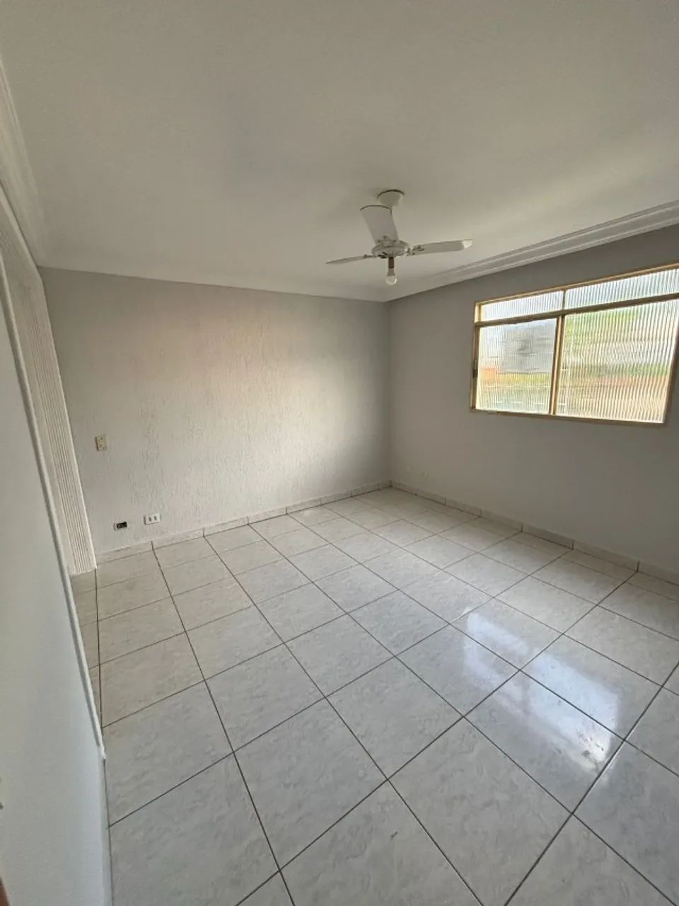ALUGUE-SE - APARTAMENTO 2/4 C/ SUITE - ST: SUDOESTE  - Foto 3