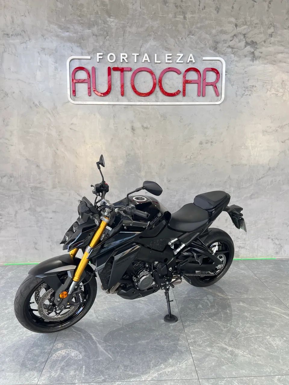 SUZUKI GSX 1000