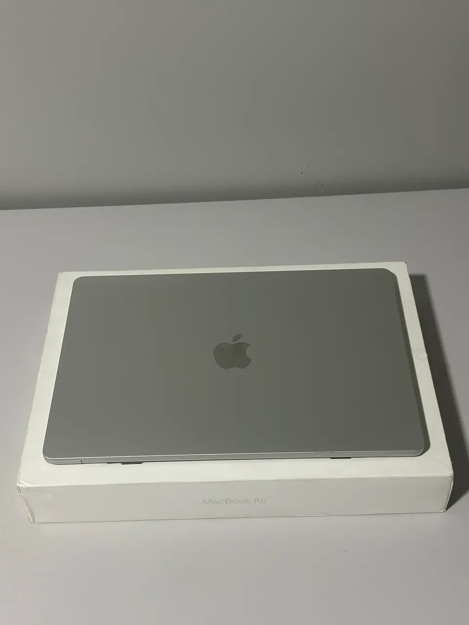 MacBook M2 - 16pol 