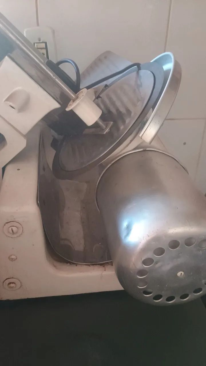 Máquina de cortar frios - Foto 2
