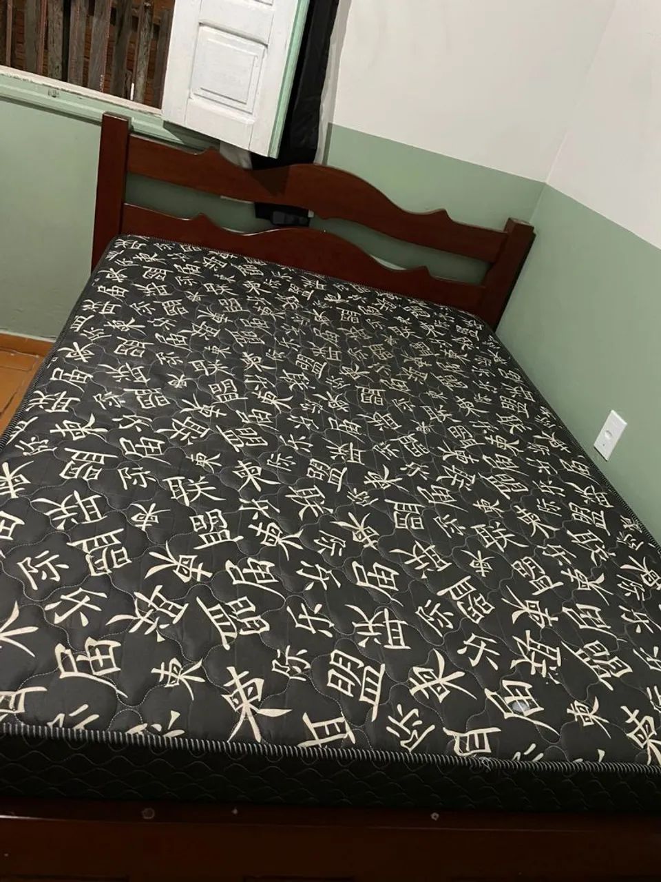 Cama de madeira + colchão  - Foto 2