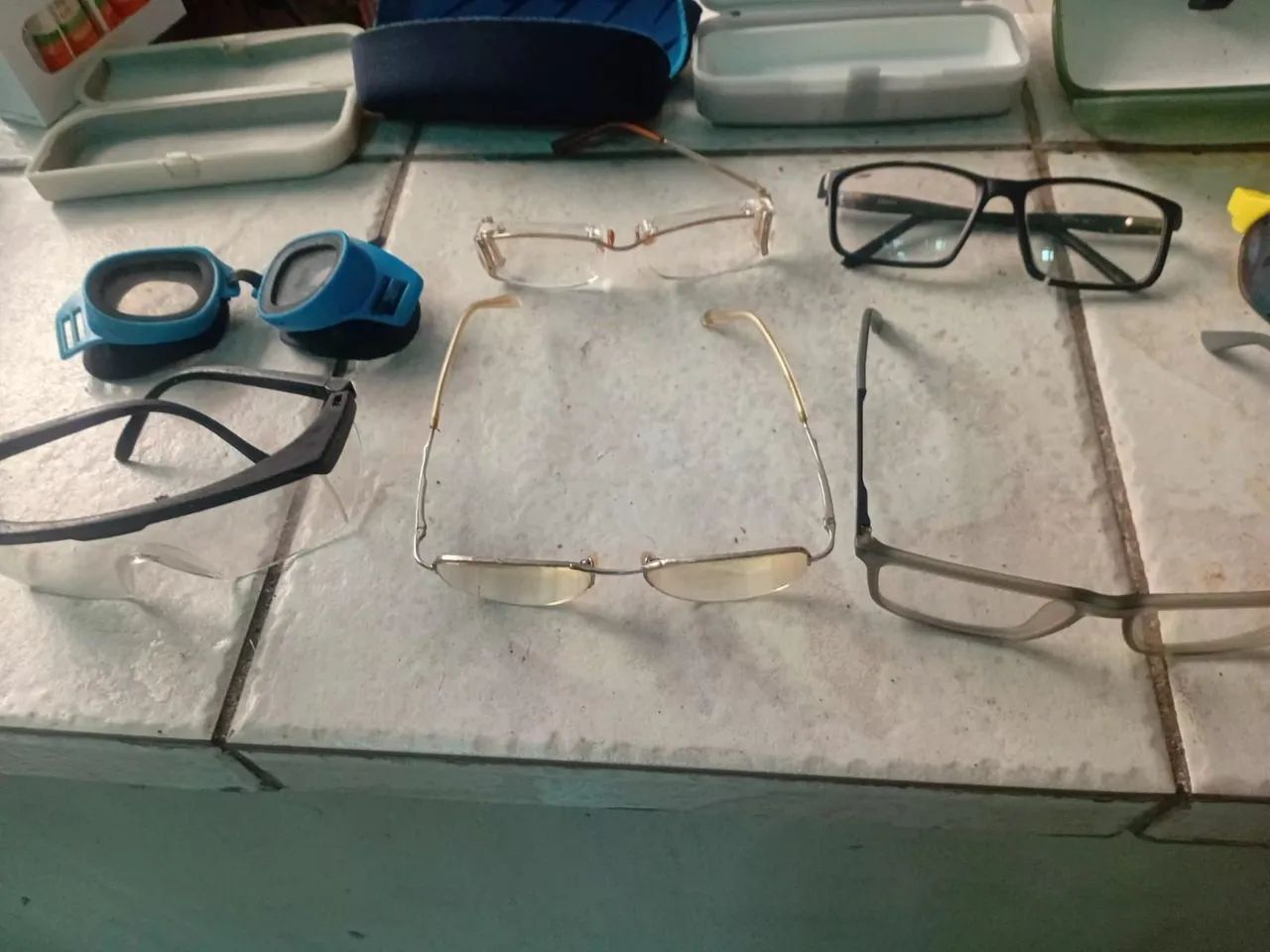 R$45 Lote de 10 óculos, USADOS - Foto 5