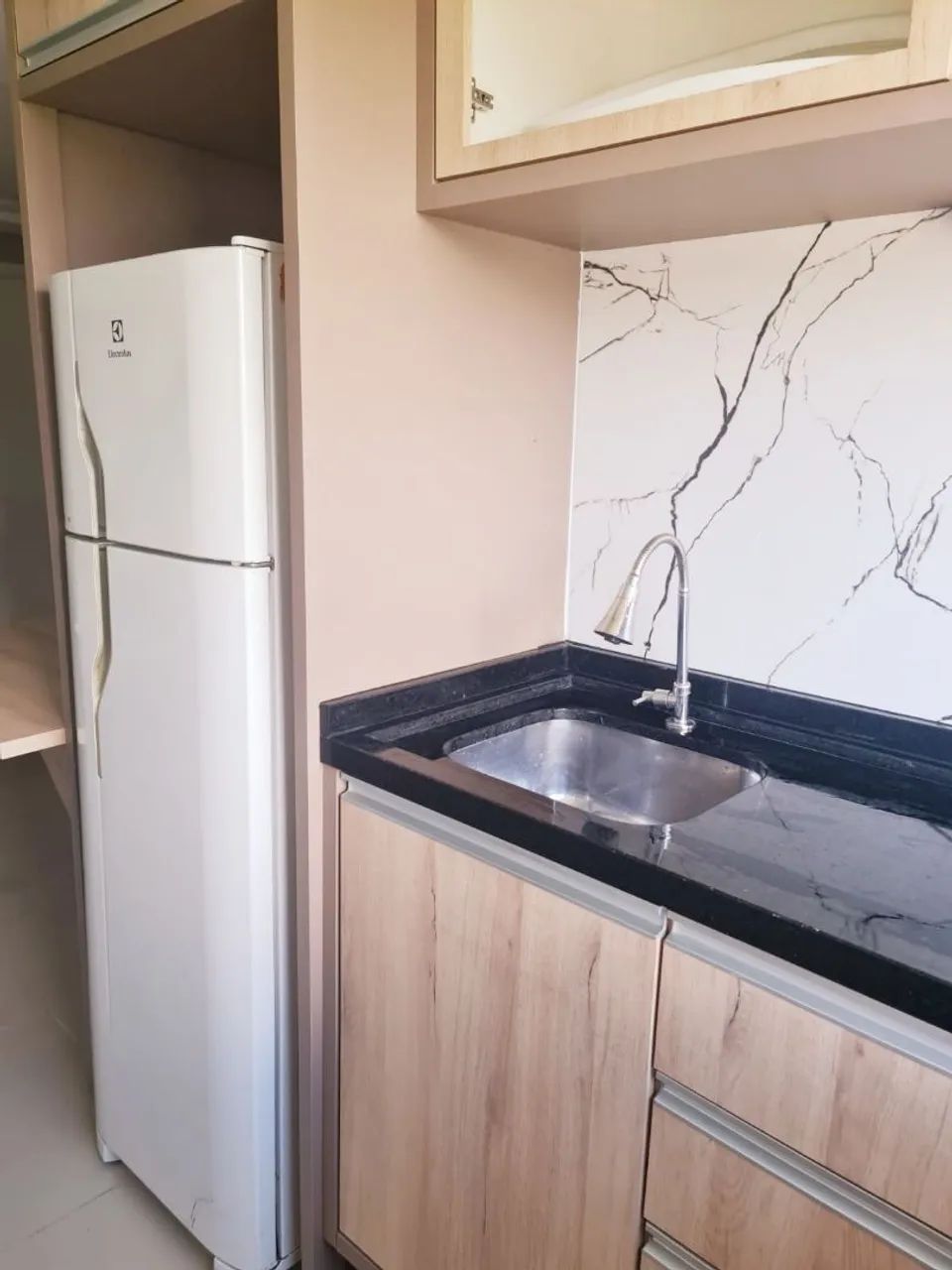 STUDIO MOBILIADO EM LOCAL PRIVILEGIADO DO JARDIM ATLÂNTICO. - Foto 4
