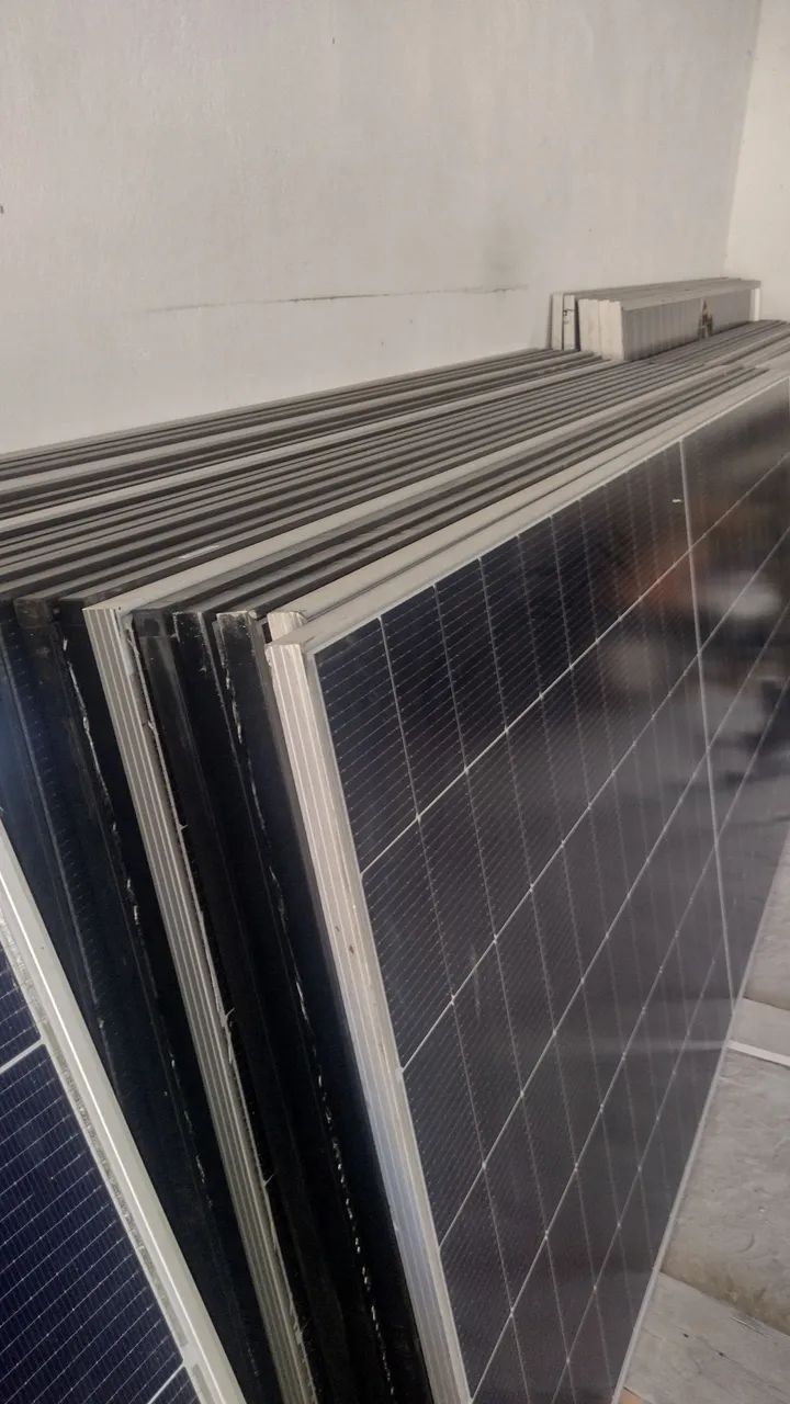 Placa solar  com avarias para sistema solar off grid  e ongrid funcionando perfeitamente  - Foto 4