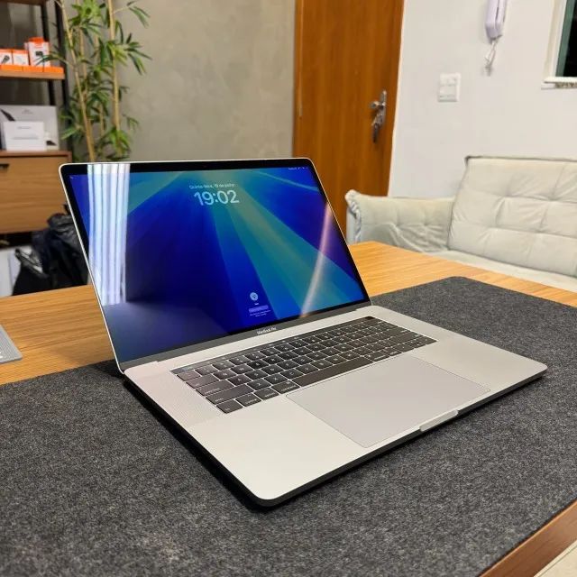 Macbook Pro 15,4" (2018) i7 16 RAM 512 GB | 6 Meses Garantia | Loja Física | Até 18x - Foto 2
