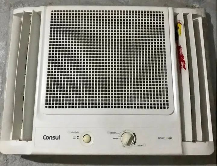 Ar condicionado 10,000 btus. Entrego 