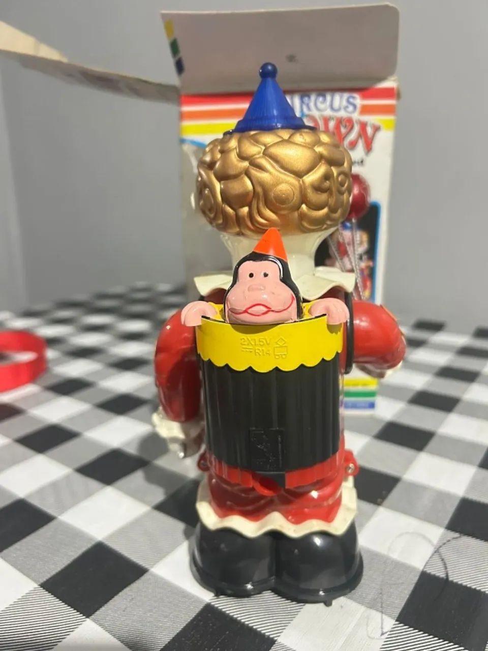 Brinquedo antigo anos 80 Circus Clown - Foto 5