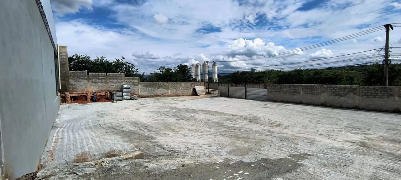 GALPÃO PARA LOCAÇÃO - CIDADE VERDE | 1.300 m² - Foto 4