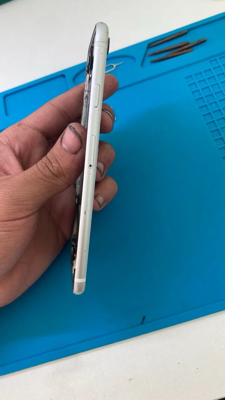 Carcaça iPhone SE 2020 - Foto 4