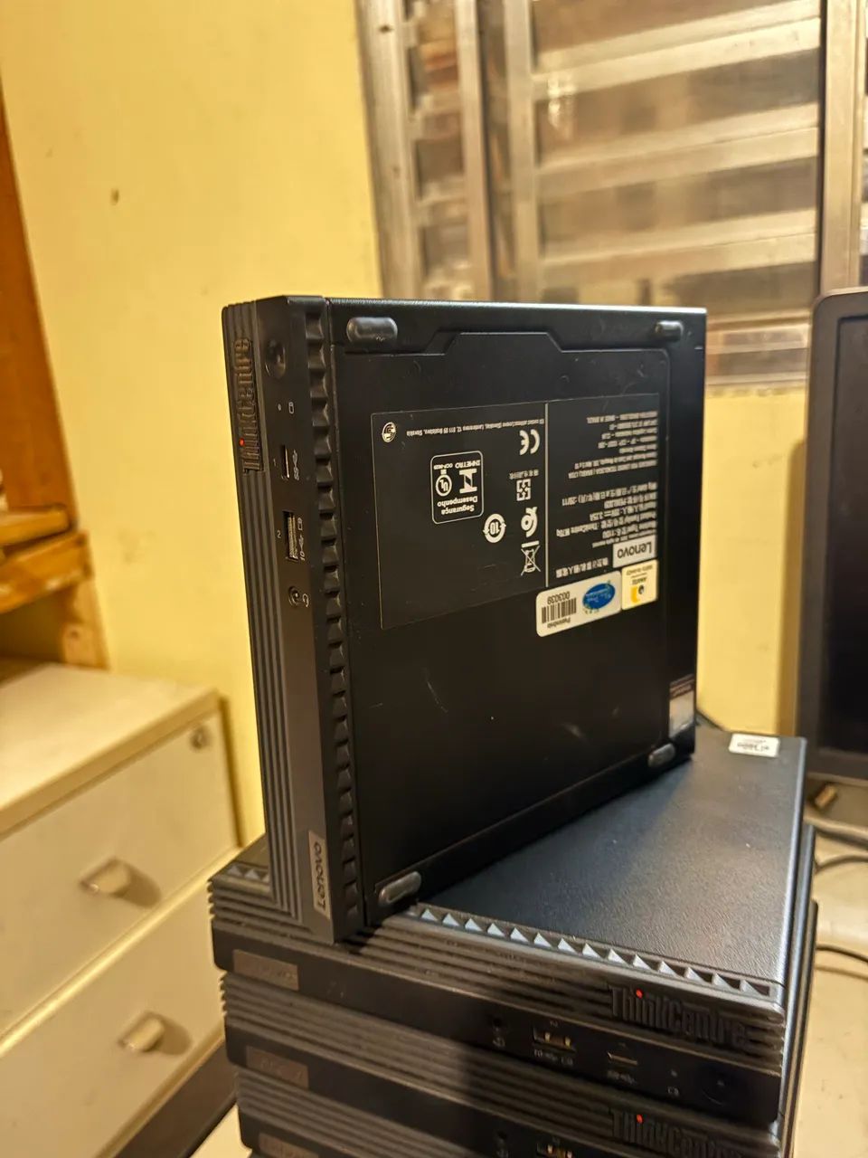 MINI PC LENOVO M70q - Foto 4