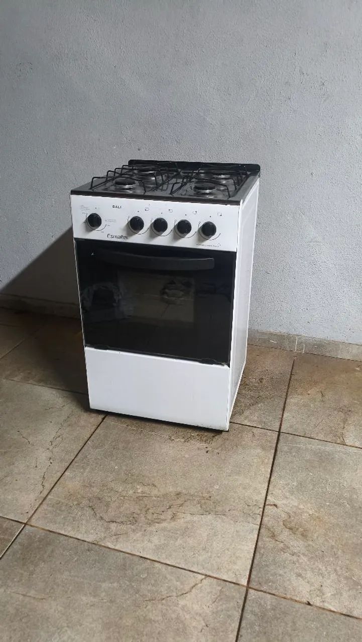 FOGÃO 4 BOCAS EM PERFEITO ESTADO!