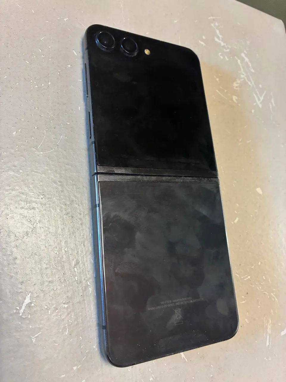 Samsung Z Flip 5 - Foto 5
