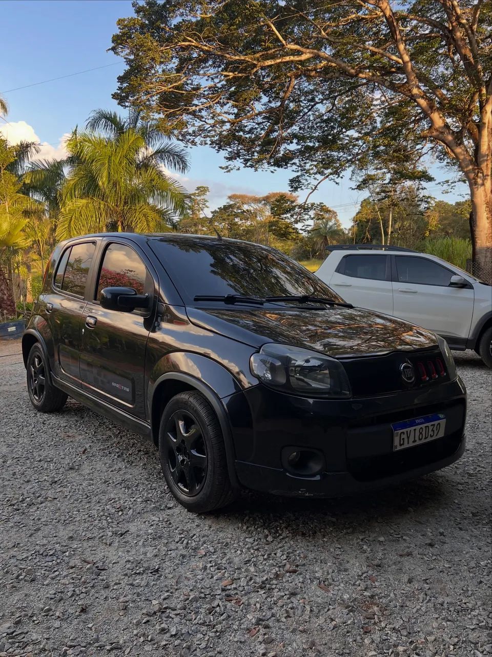 Fiat Uno Sporting 1.4 EVO Fire Flex 8V 4P 2012 - Foto 4