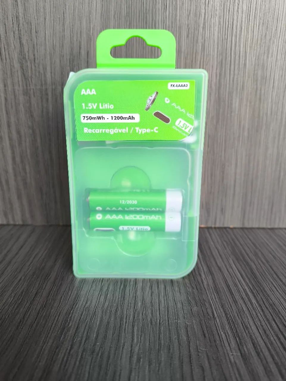 Pilha AAA Recarregável 1.5V com USB-C Carga Rápida Direta