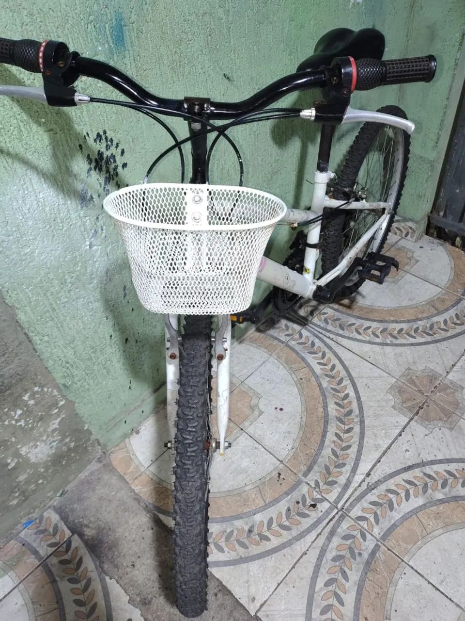 Vendo bike aro 24 funcionando 
