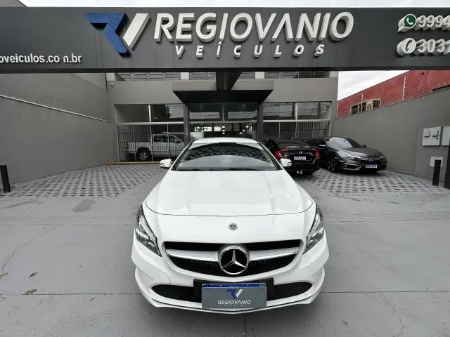 Mercedes-Benz Cla-180 2019
