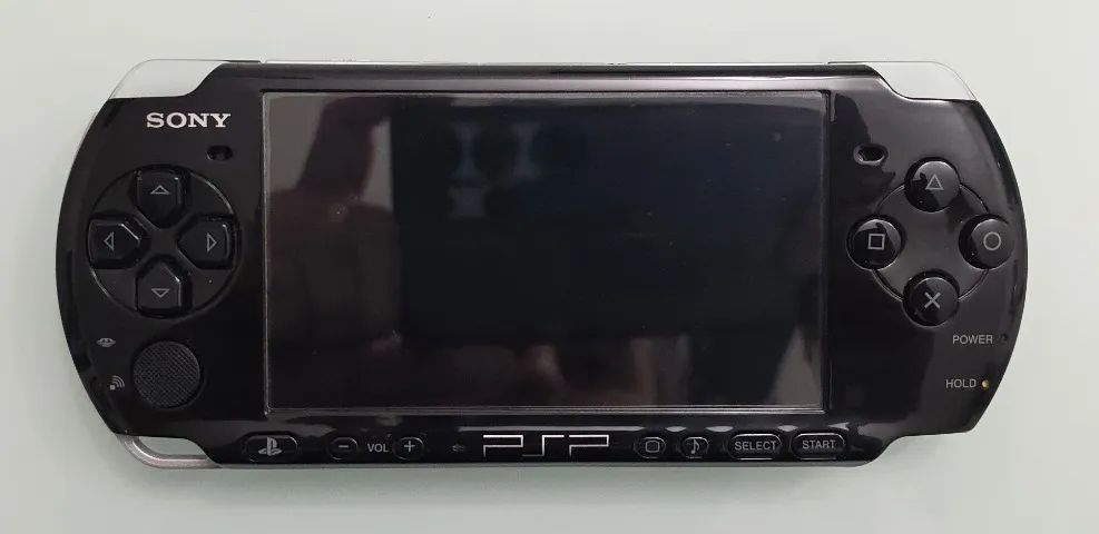 Sony PSP 3001 Playstation Portable Desbloqueado com UMD e Jogo NFS
