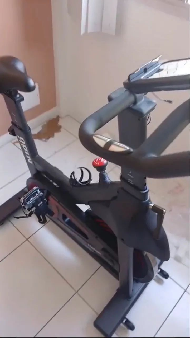 Bicicleta Ergométrica - Spinning - Roda de 13kg