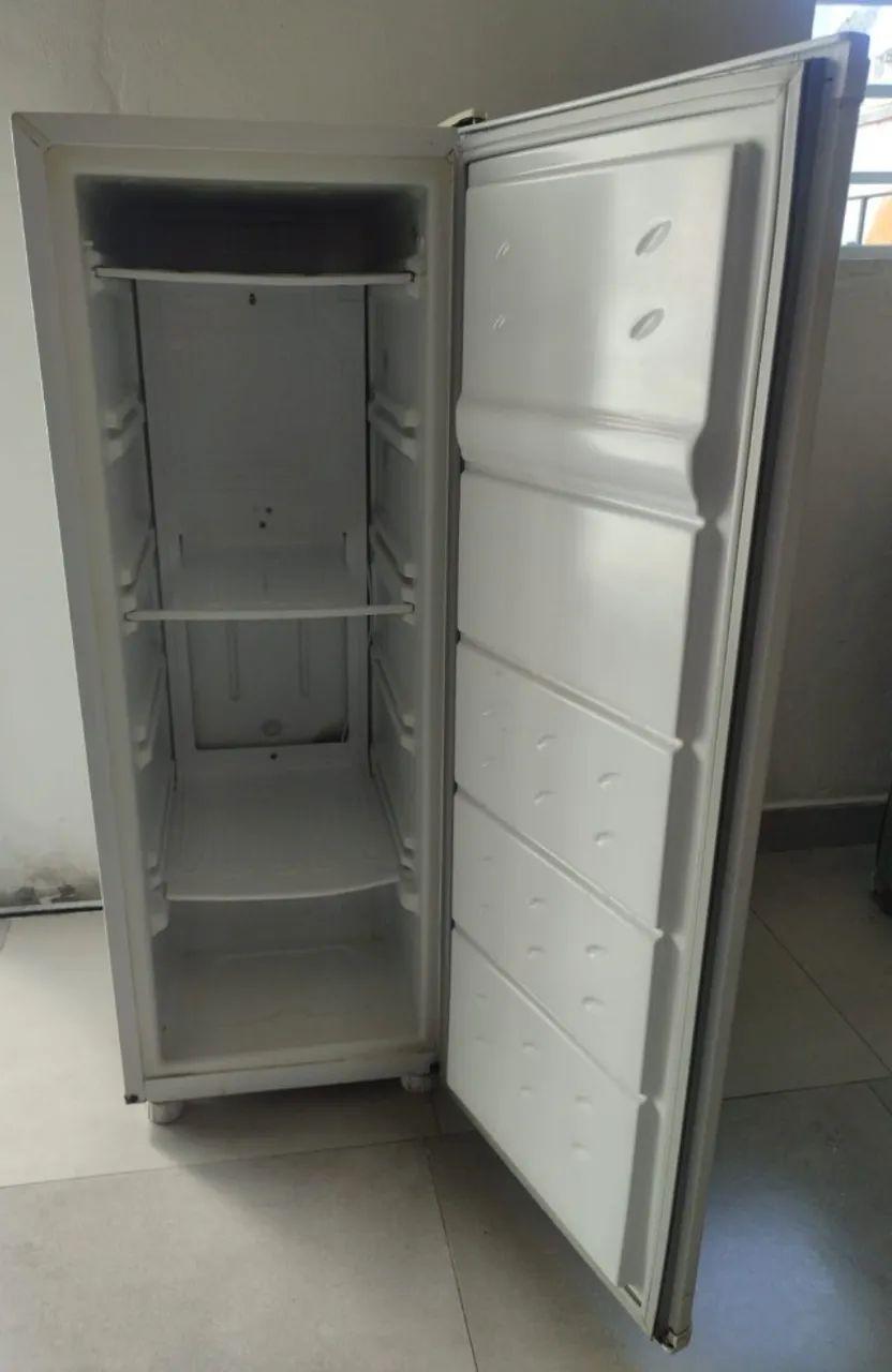 Freezer Vertical Consul 121 Litros Cor Branco - Foto 3