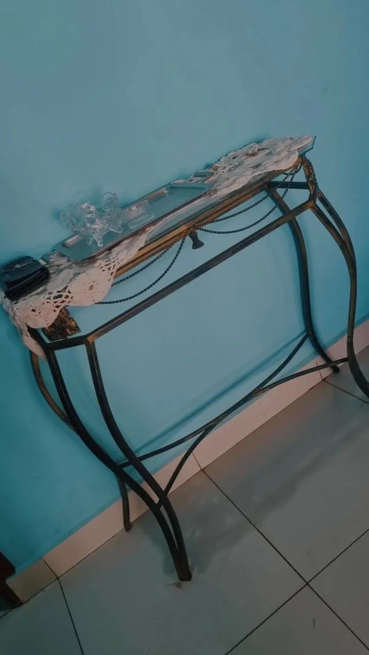 Vendo aparador para cantinho do café 