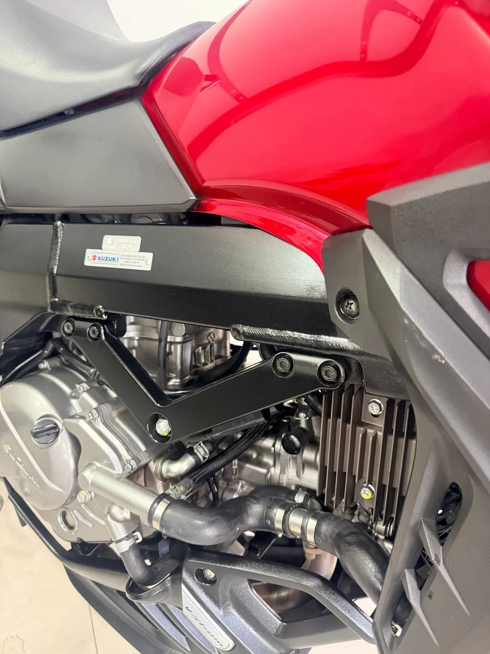 VSTROM 650 XT 2021 - Foto 5