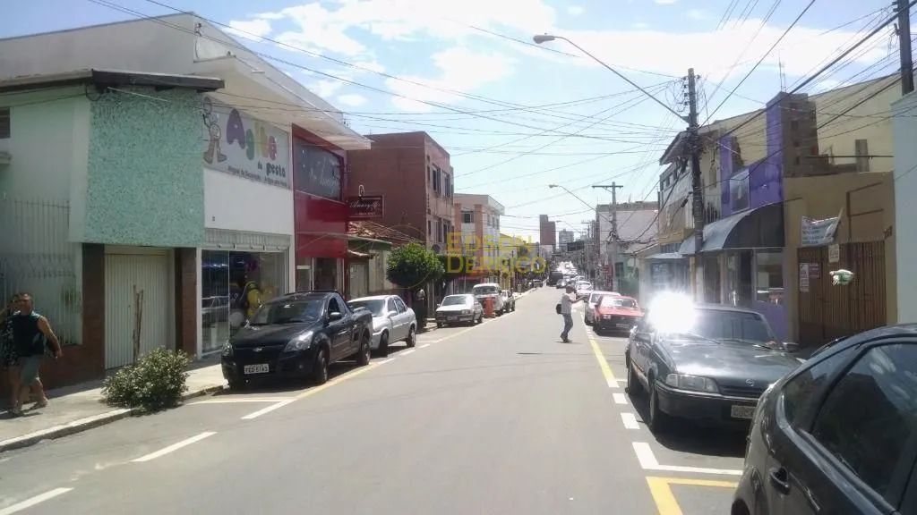 Casa com 4 quartos à Venda, Centro - Pindamonhangaba - Foto 3