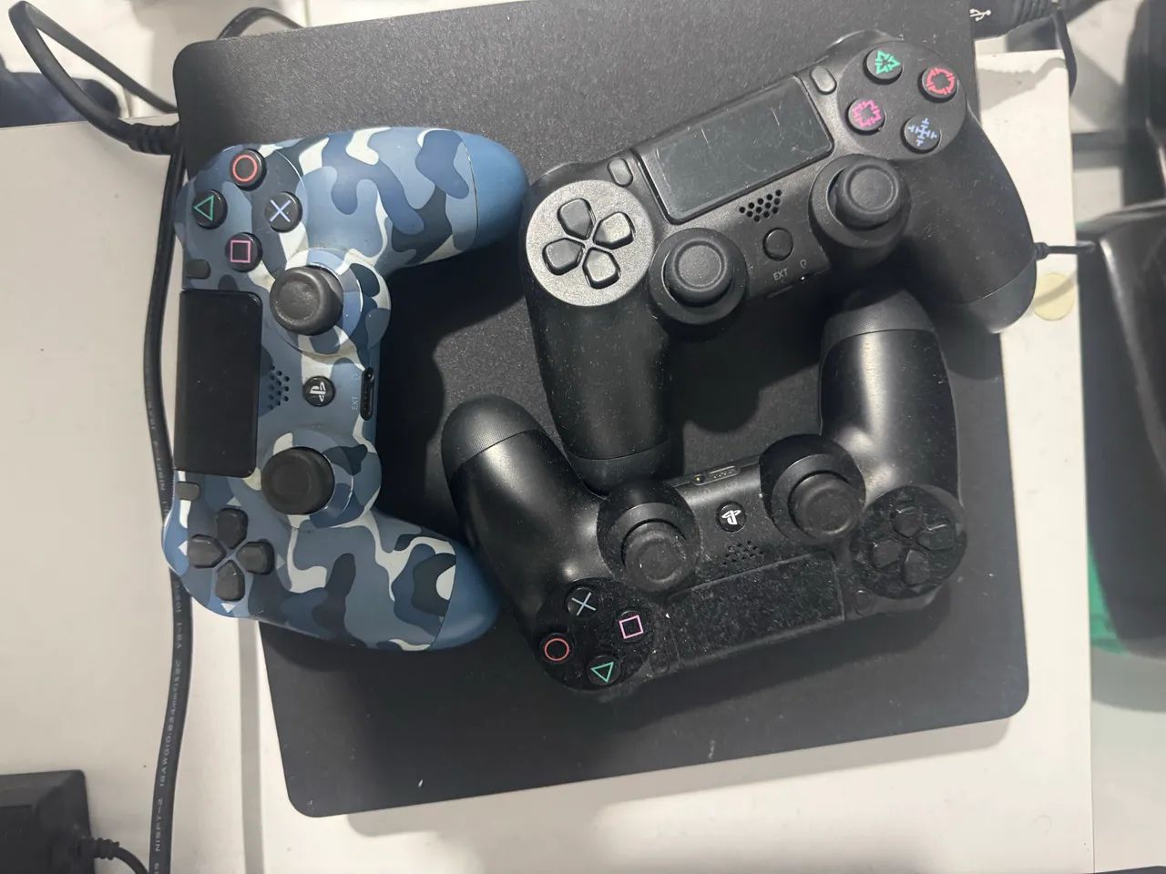 PS4 slim 500G - Foto 2