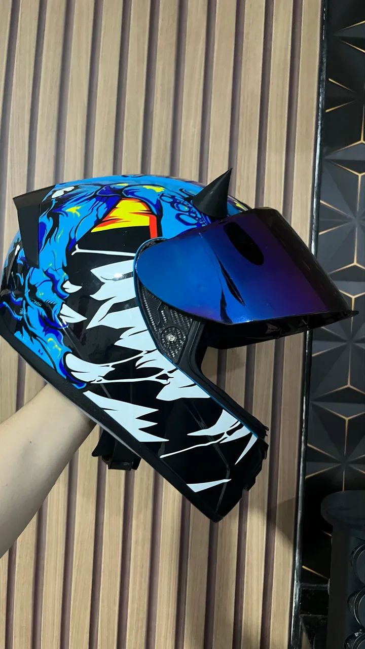 Capacete lvs com óculos