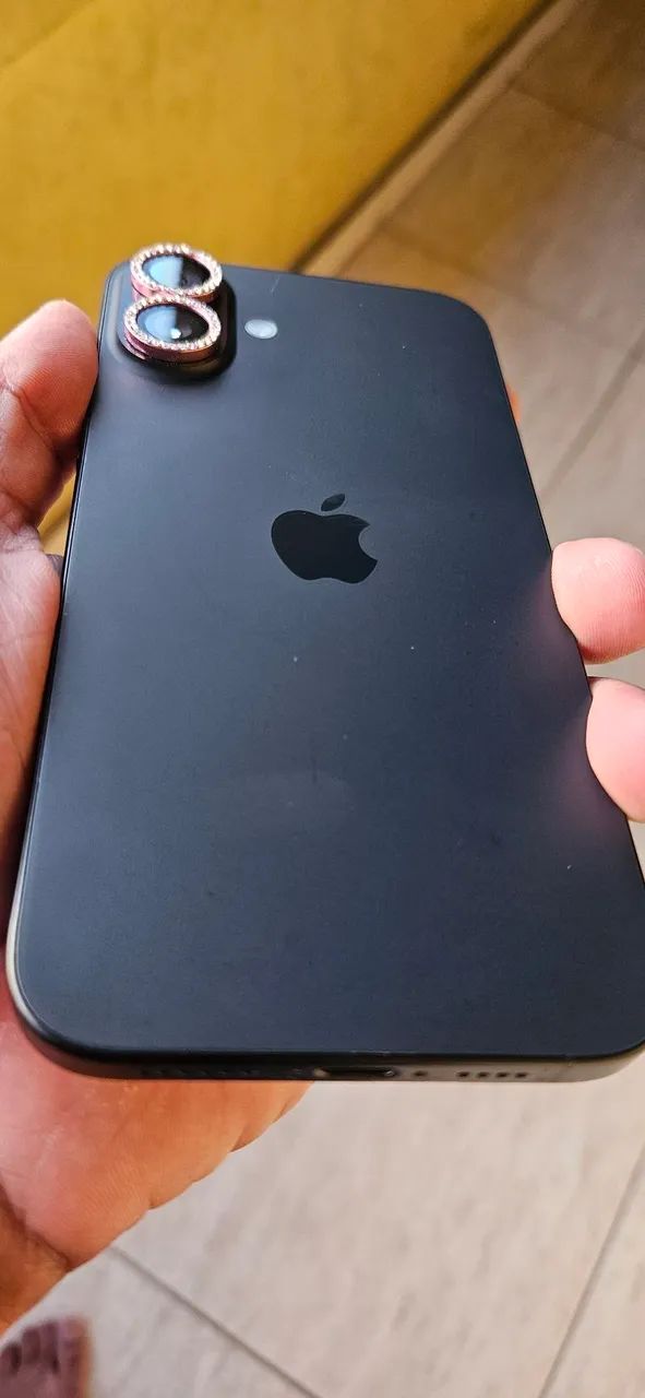 Iphone 16 plus - Foto 4