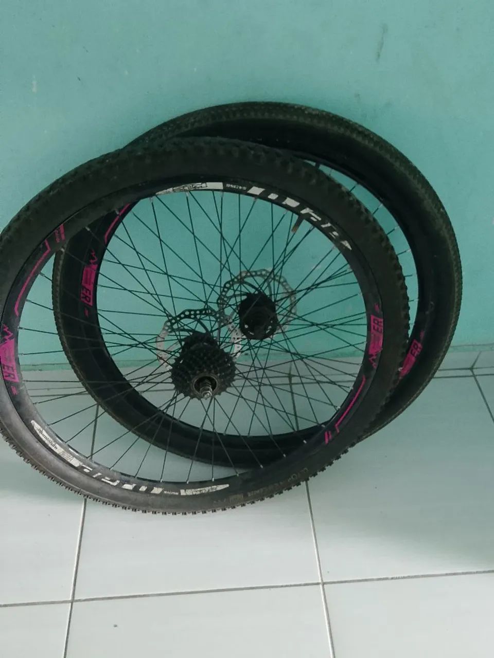 Pneu de bicicleta  - Foto 2