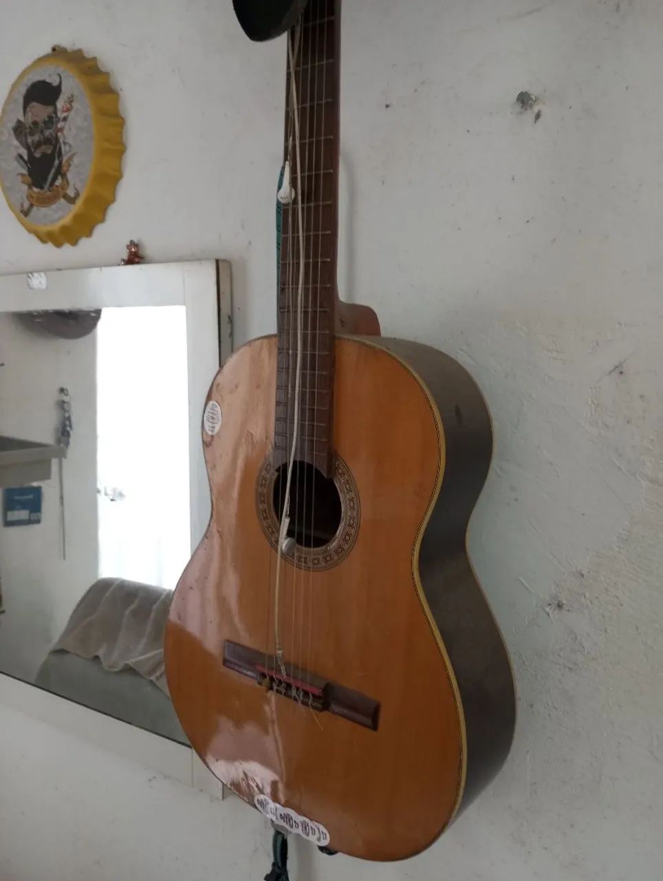 3 Viol ão e um único valor. - Foto 2