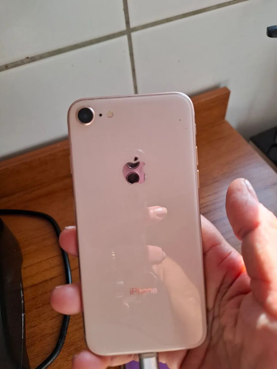 Vendo celular iphone 8 - Foto 3