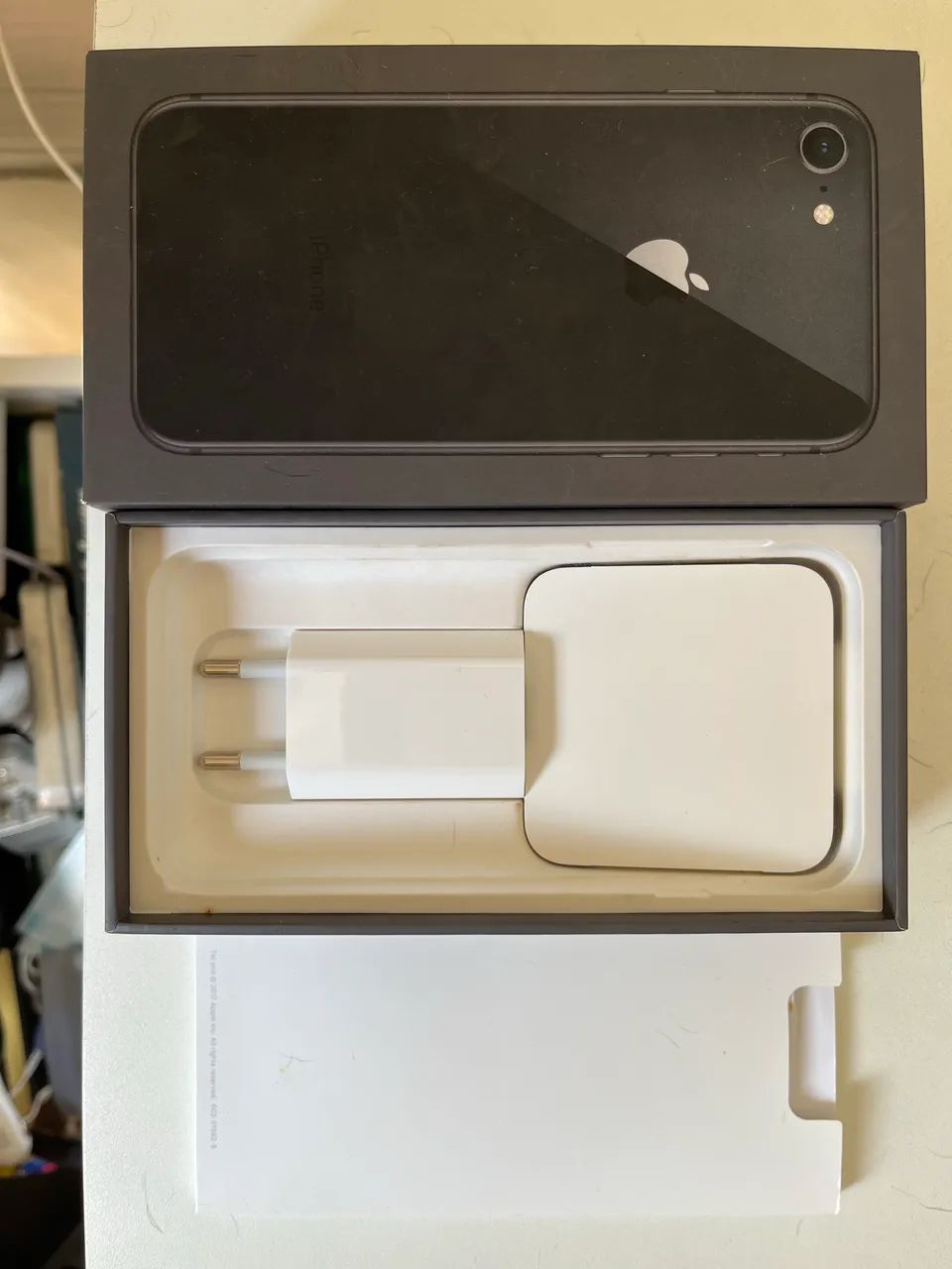 iPhone 8 - 256GB  - Foto 2
