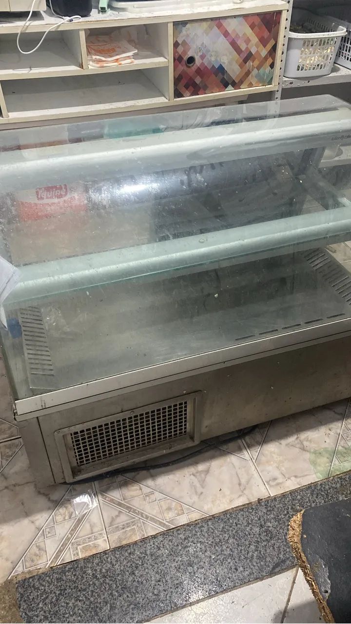 Vitrine refrigerada 220 - Foto 2
