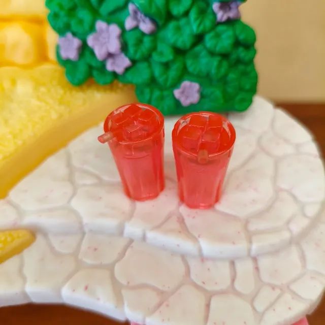 Piscina da Barbie com fonte - anos 2000 - Foto 4