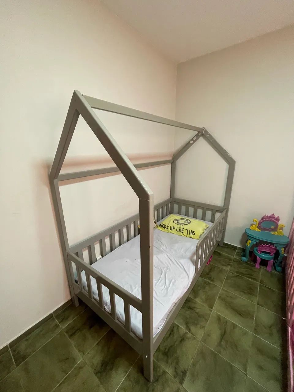 2 camas de solteiro tipo casinha - Foto 2