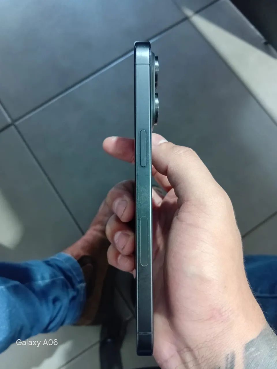 Vendo iPhone 15 pro max 