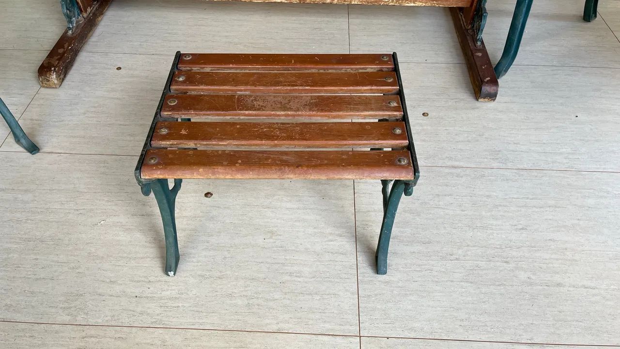 Conjunto de bancos, balanço e mesa de centro - Foto 2
