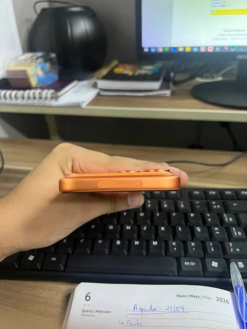 iPhone 17 pro max - Foto 2