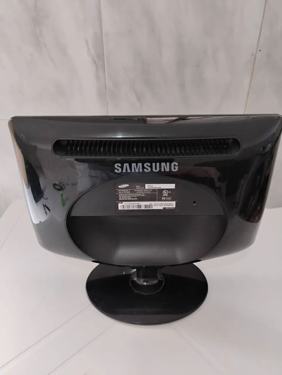 Monitor Samsung 16 polegadas em ótimo estado. - Foto 2