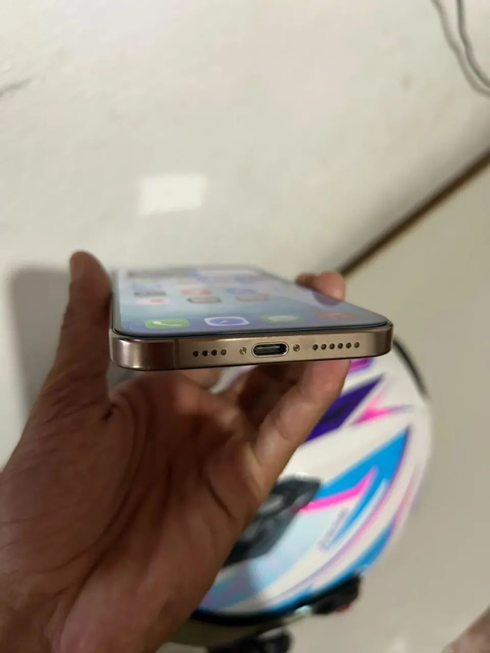 Iphone 16 pro max - Foto 3
