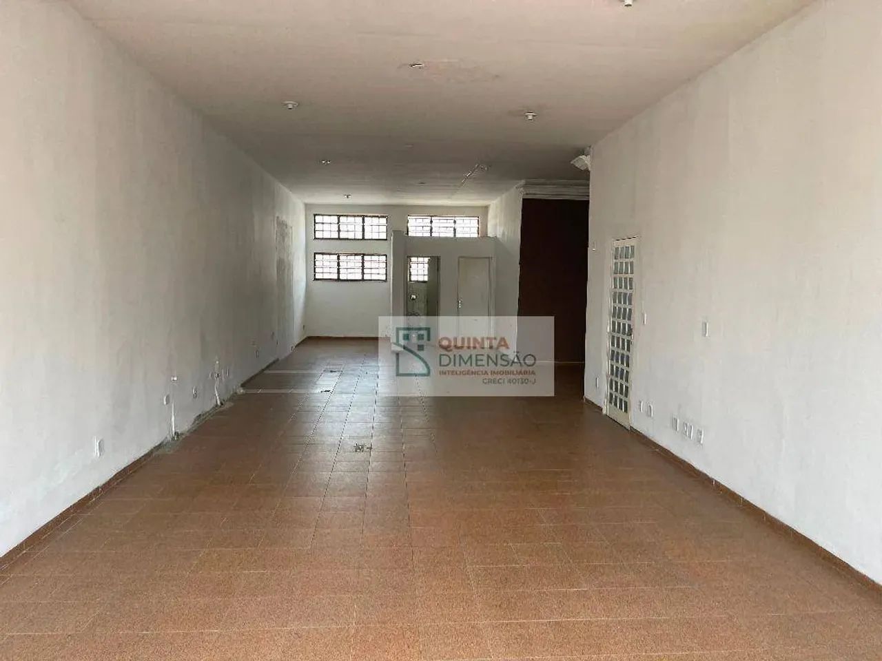 Locação de sala comercial centro Lorena SP - Foto 2