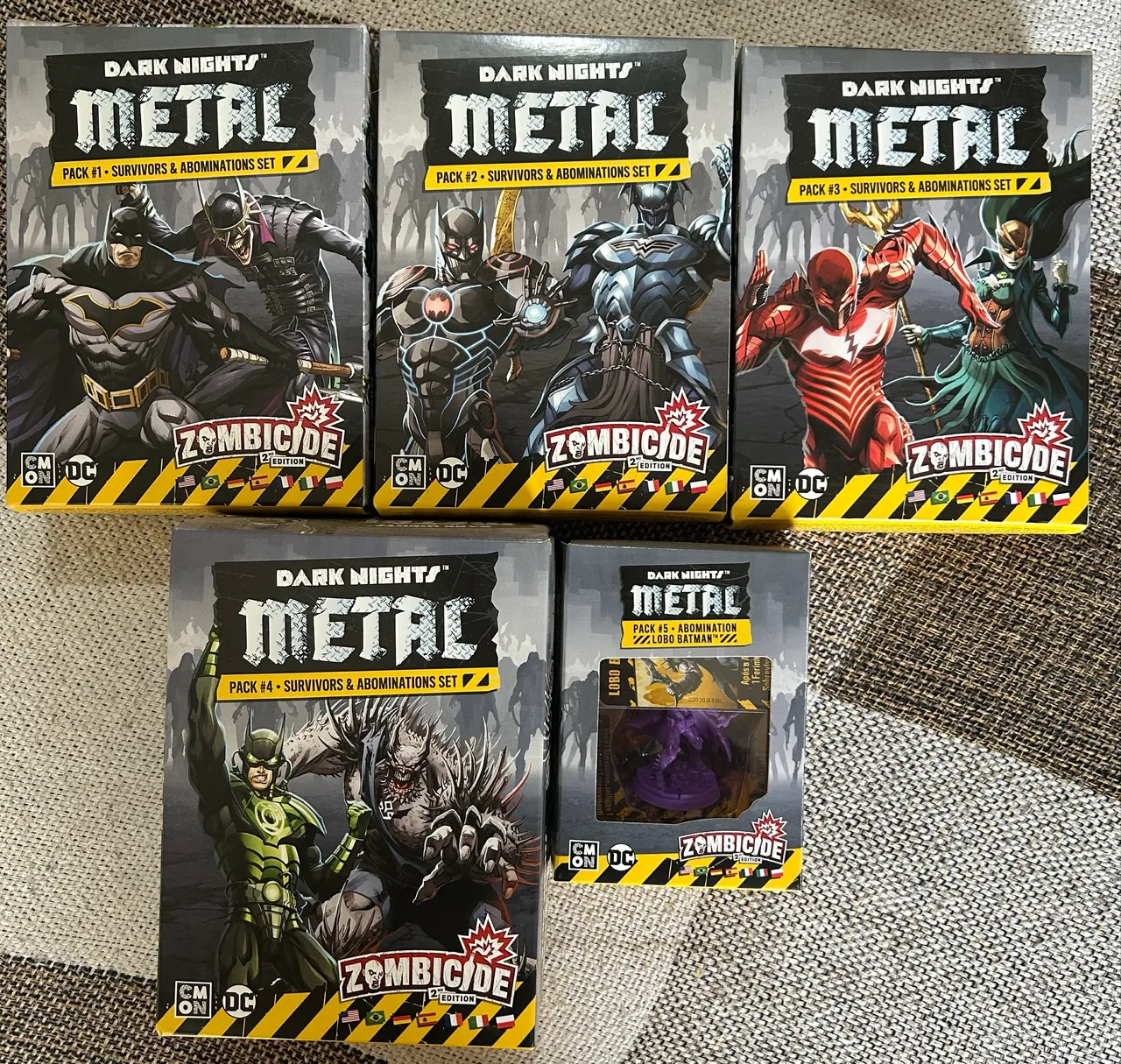 Expansão Zombicide Dark Nights Metal Packs 1 ao 5 lacrados